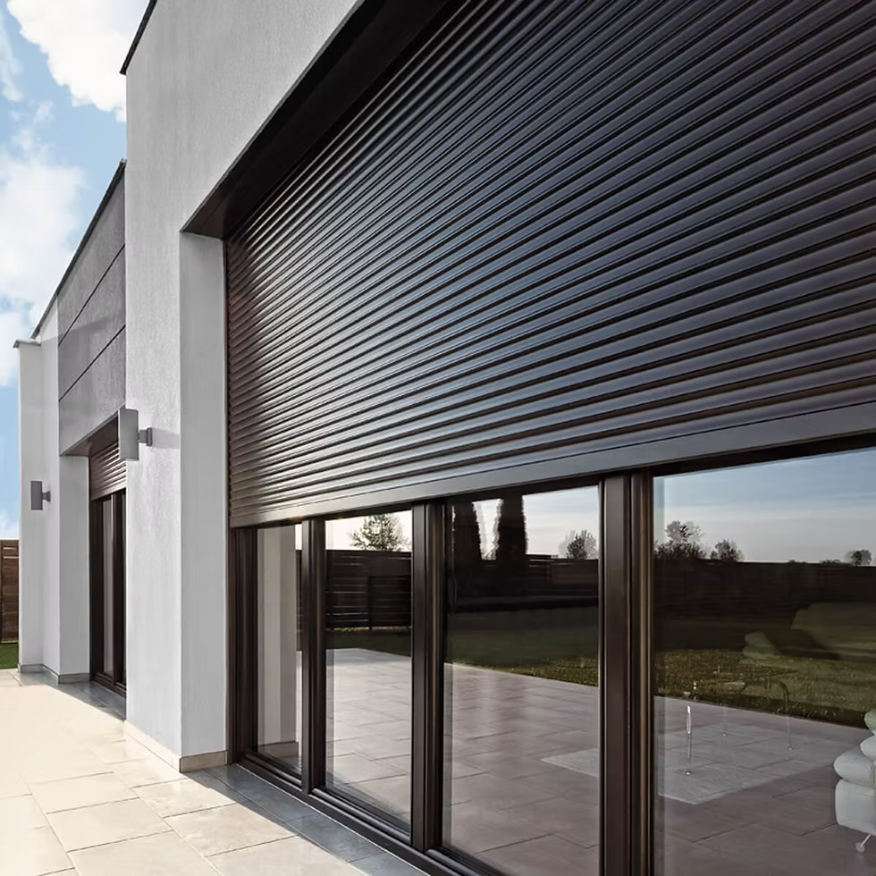 shutter servicios alucrisk